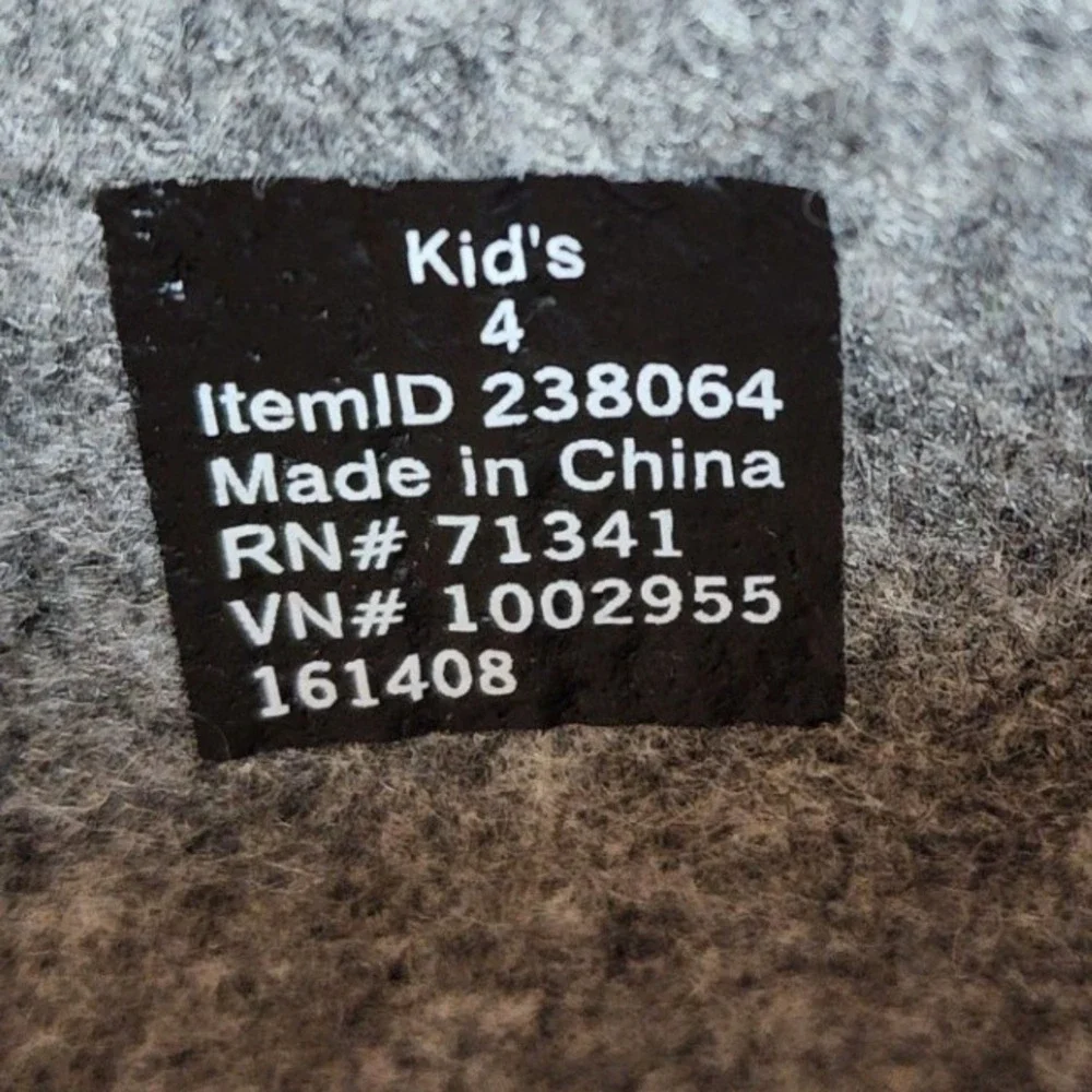 LL Bean Kids' Winter Snow Boots Size 4 Black Blue‎ Warm Insulated